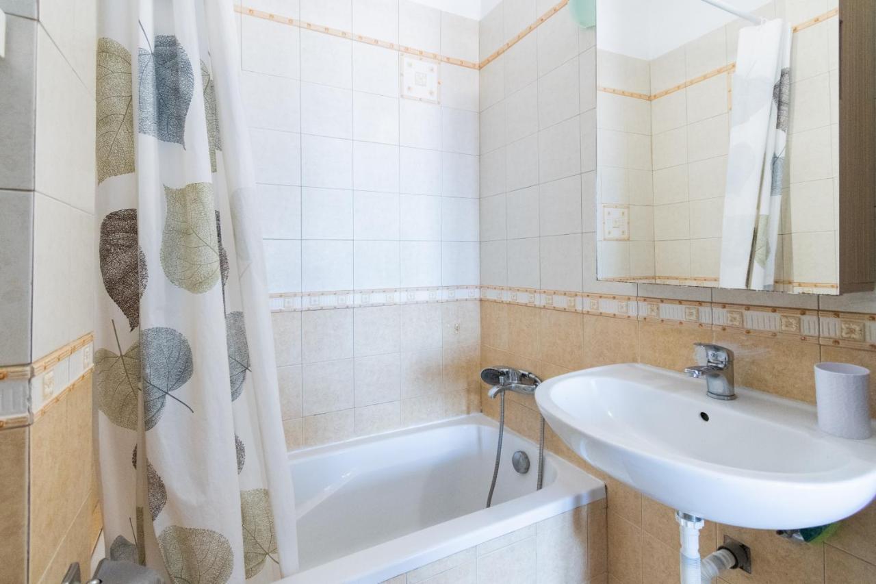 Anesis Seaview Apartment 2 新马尔马拉斯 外观 照片